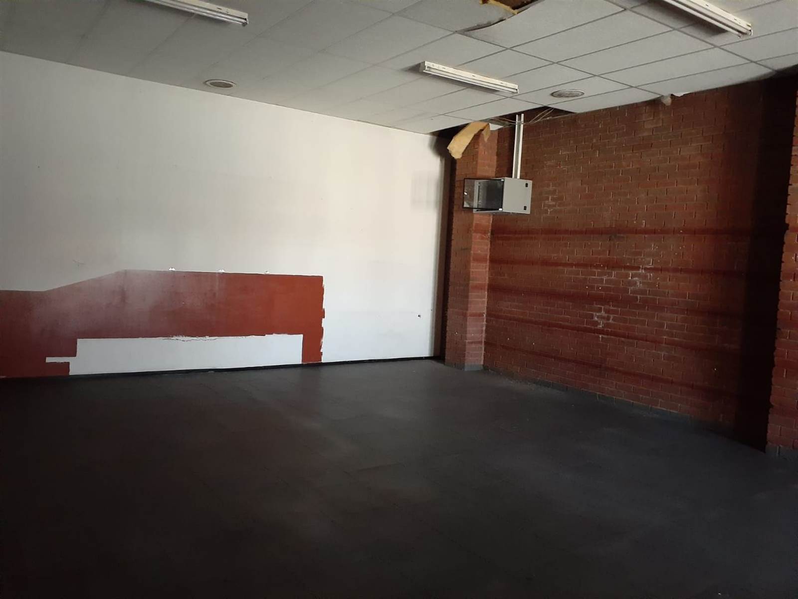 3616  m² Commercial space in Secunda photo number 4