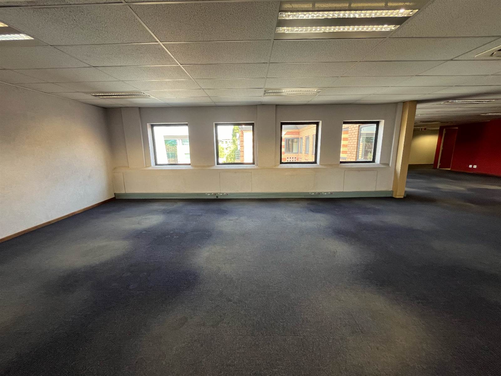 469  m² Commercial space in Bedfordview photo number 16