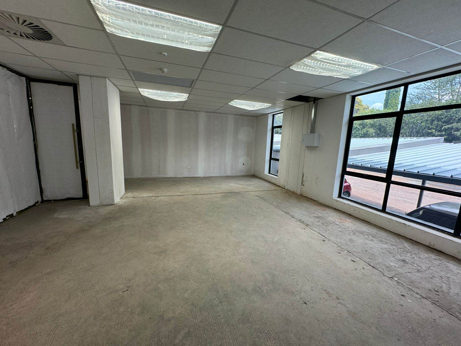 63  m² Commercial space in Morningside photo number 11
