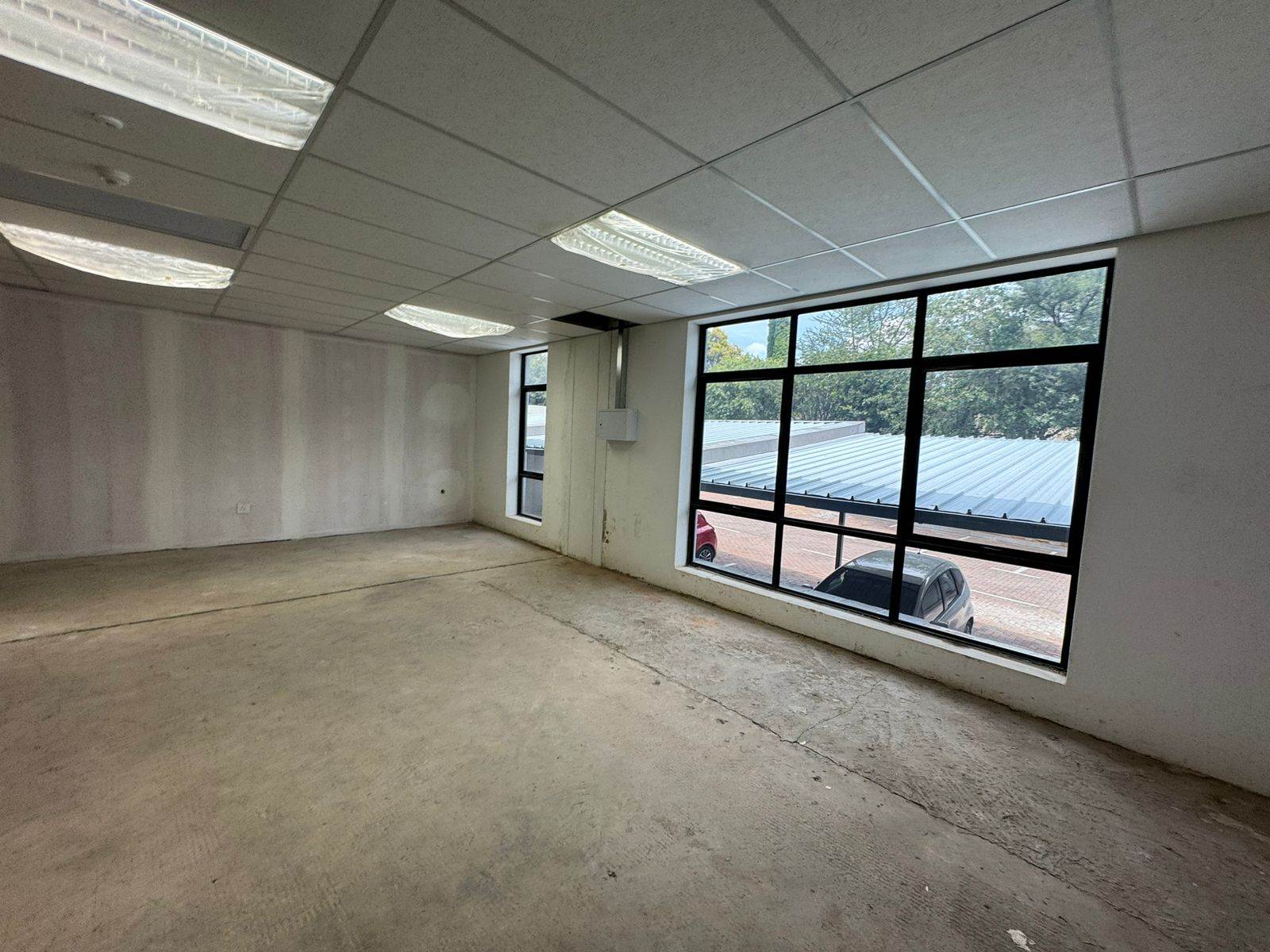 63  m² Commercial space in Morningside photo number 12