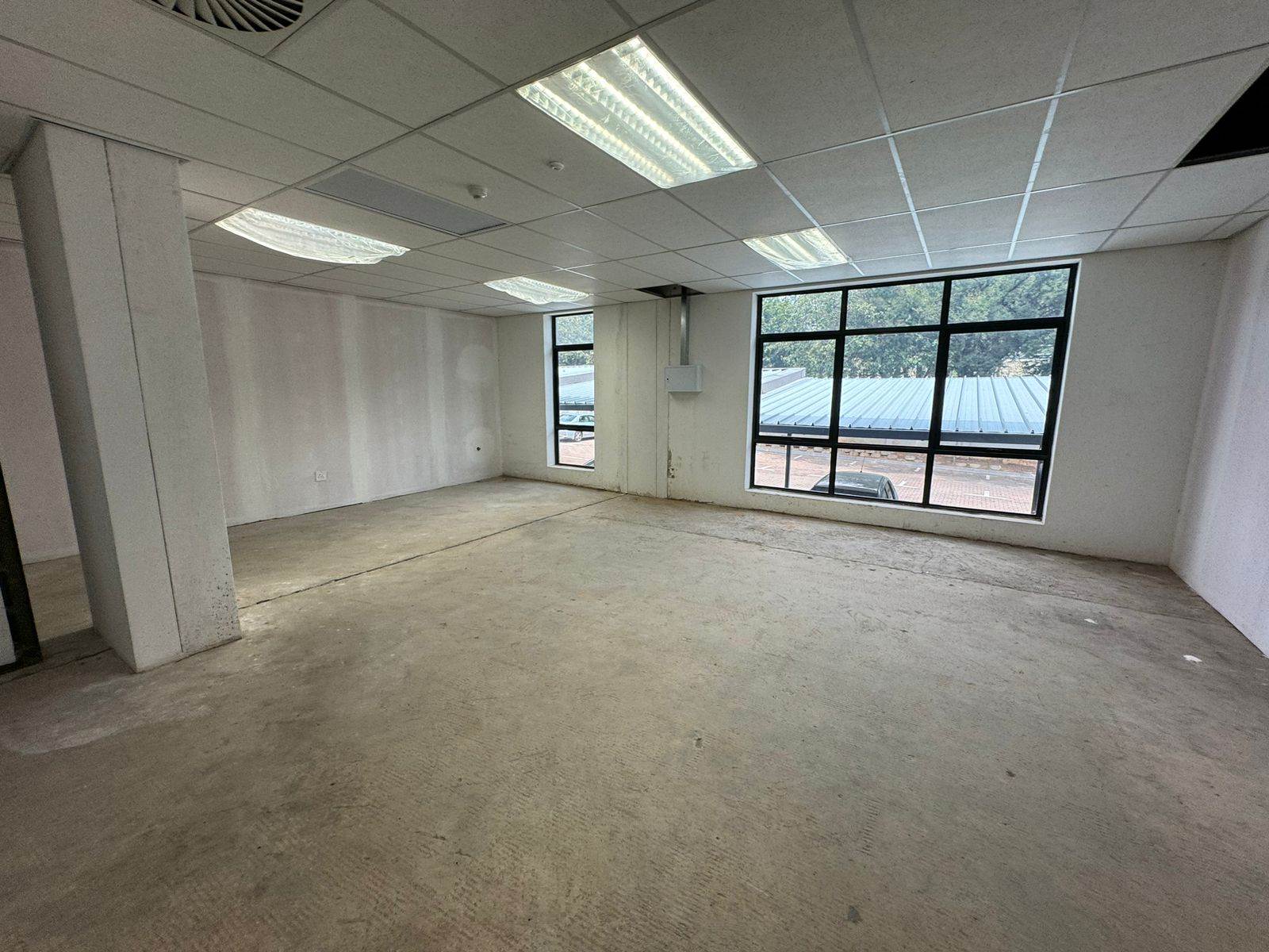 63  m² Commercial space in Morningside photo number 17