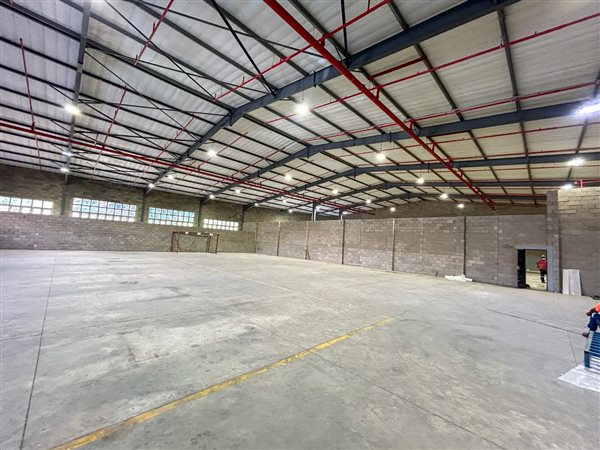 1 880  m² Industrial space