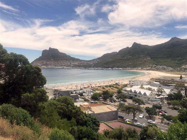 944 m² Land available in Hout Bay and surrounds