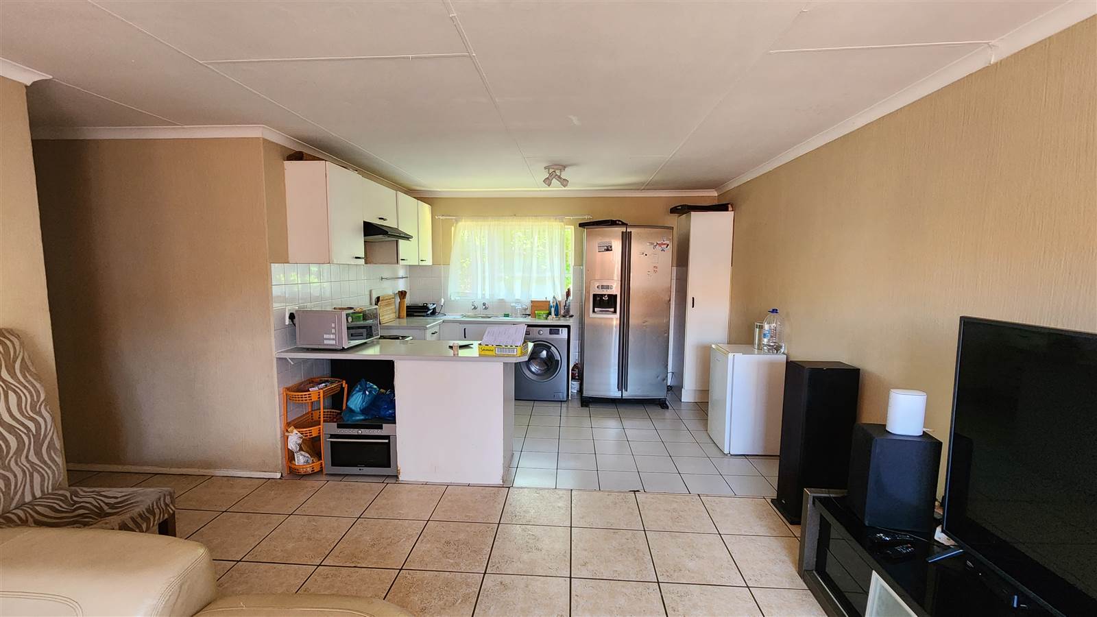 3 Bed Townhouse in Meyersdal photo number 5