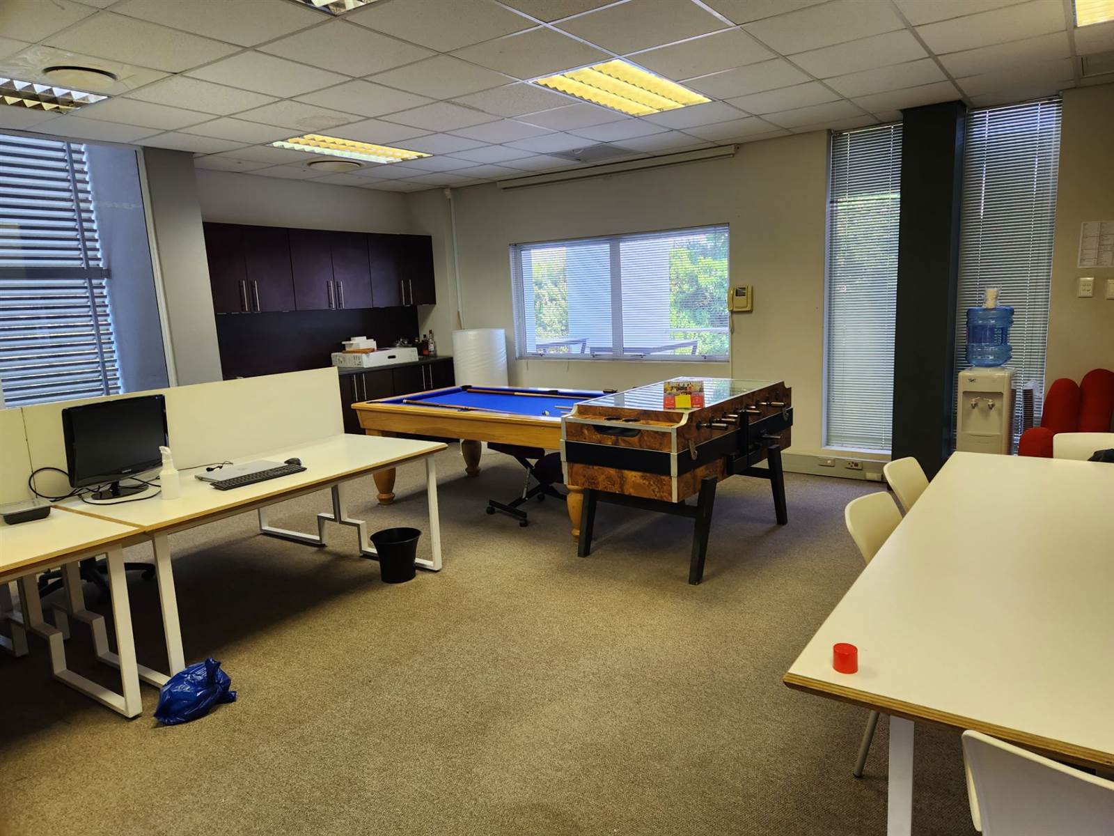 260  m² Office Space in Somerset Park photo number 14