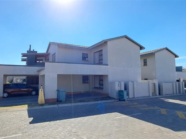 3 Bed Townhouse