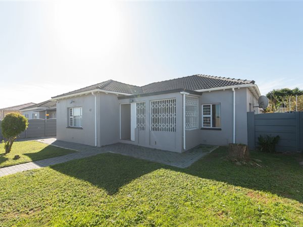 3 Bedroom House 3 Bedroom House