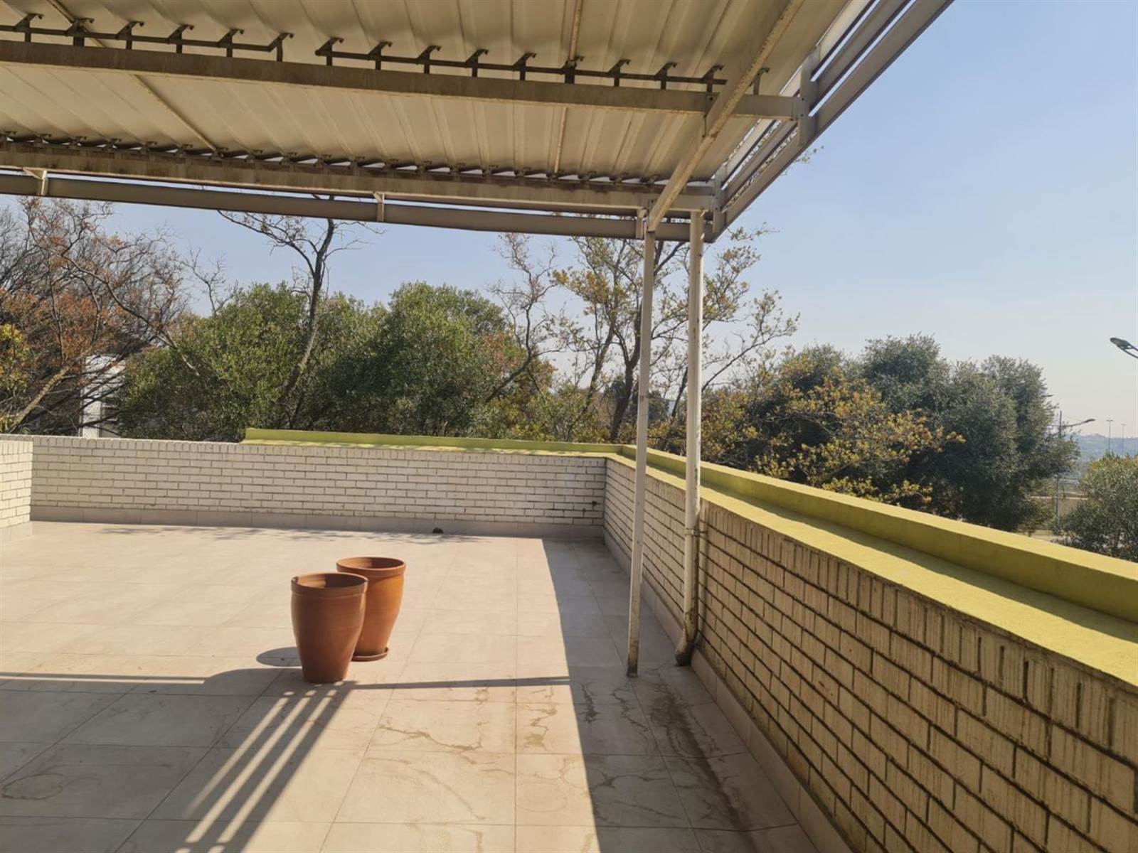239.18  m² Commercial space in Rivonia photo number 18