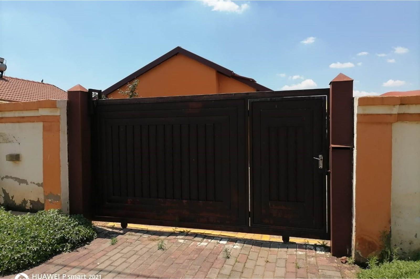 2 Bed House in Soshanguve B photo number 12