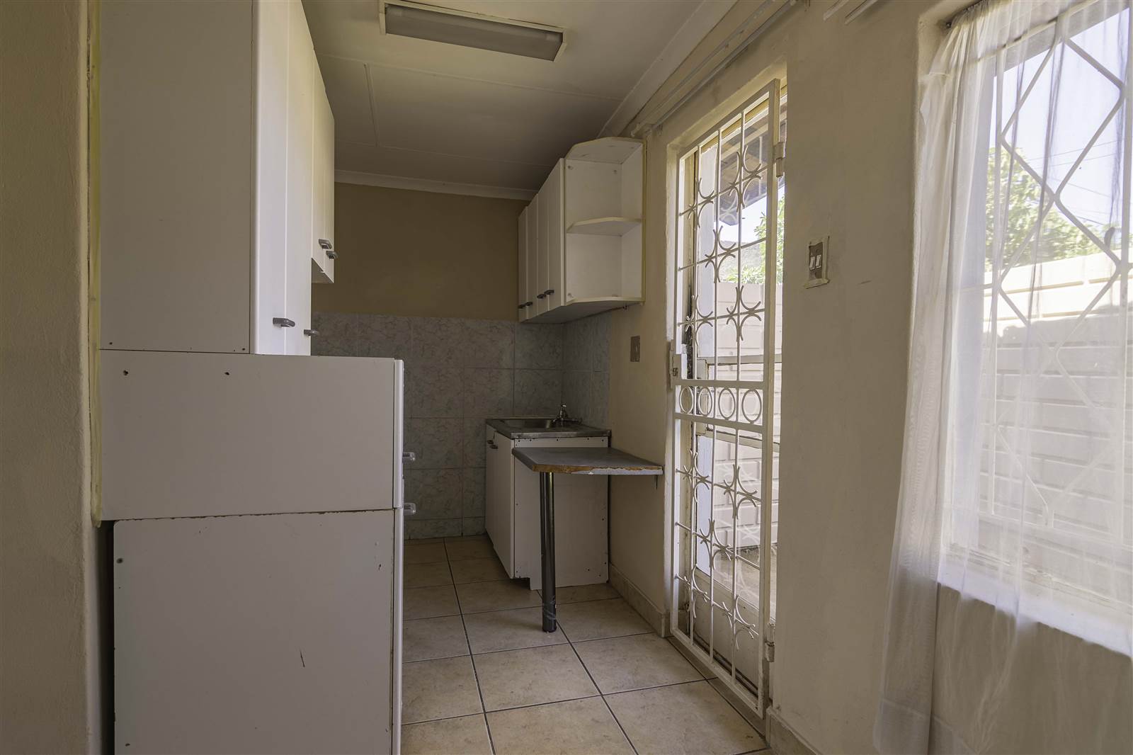 4 Bed House in Roodepoort West photo number 12
