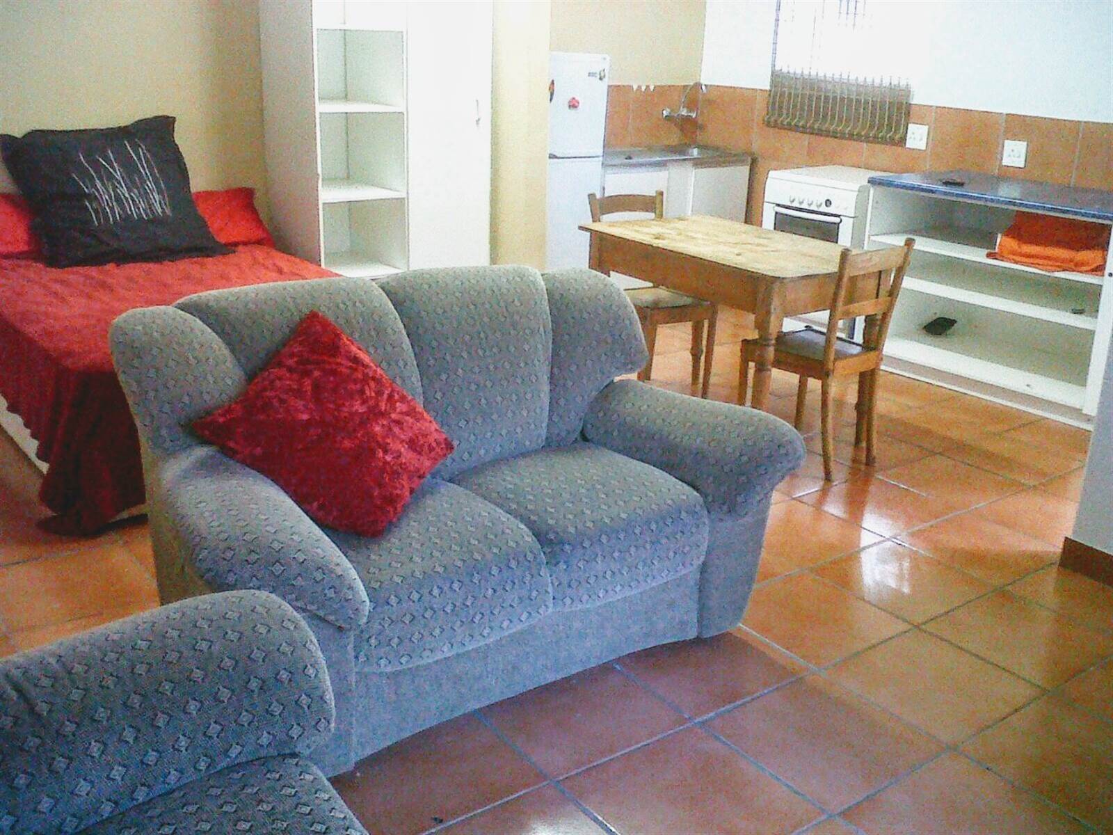 4 Bed House in Bloubosrand photo number 23