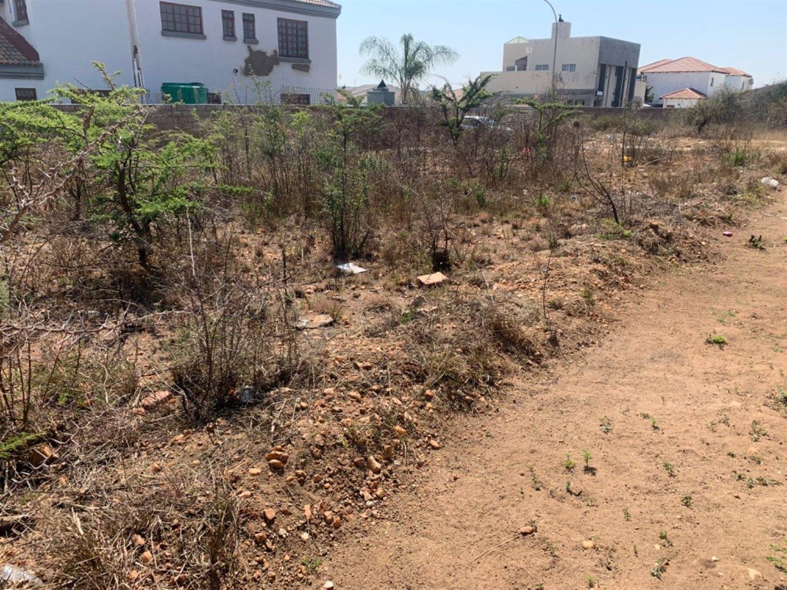 600 m² Land available in Serala View photo number 16
