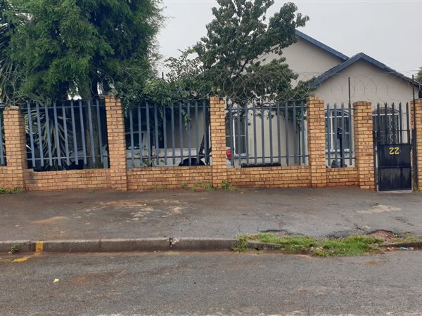 3 Bedroom House 3 Bedroom House