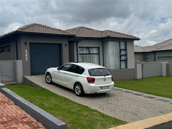 3 Bedroom House 3 Bedroom House