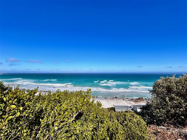 782 m² Land available in Misty Cliffs