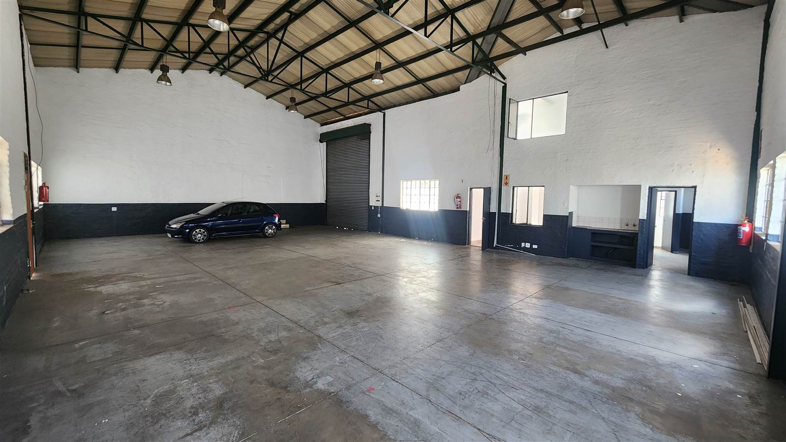 260  m² Industrial space in Kya Sands photo number 2