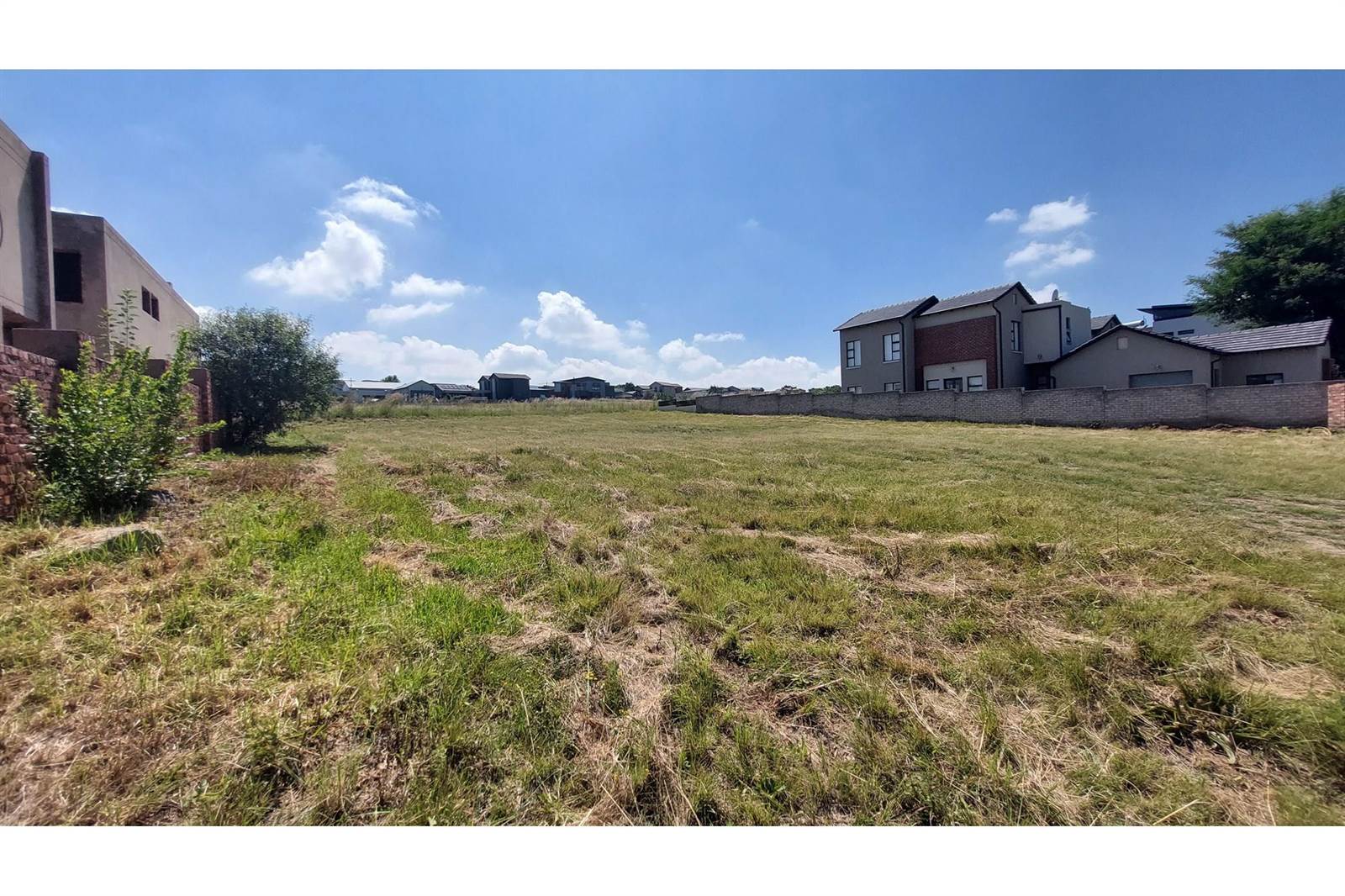 1202 m² Land available in Copperleaf photo number 6