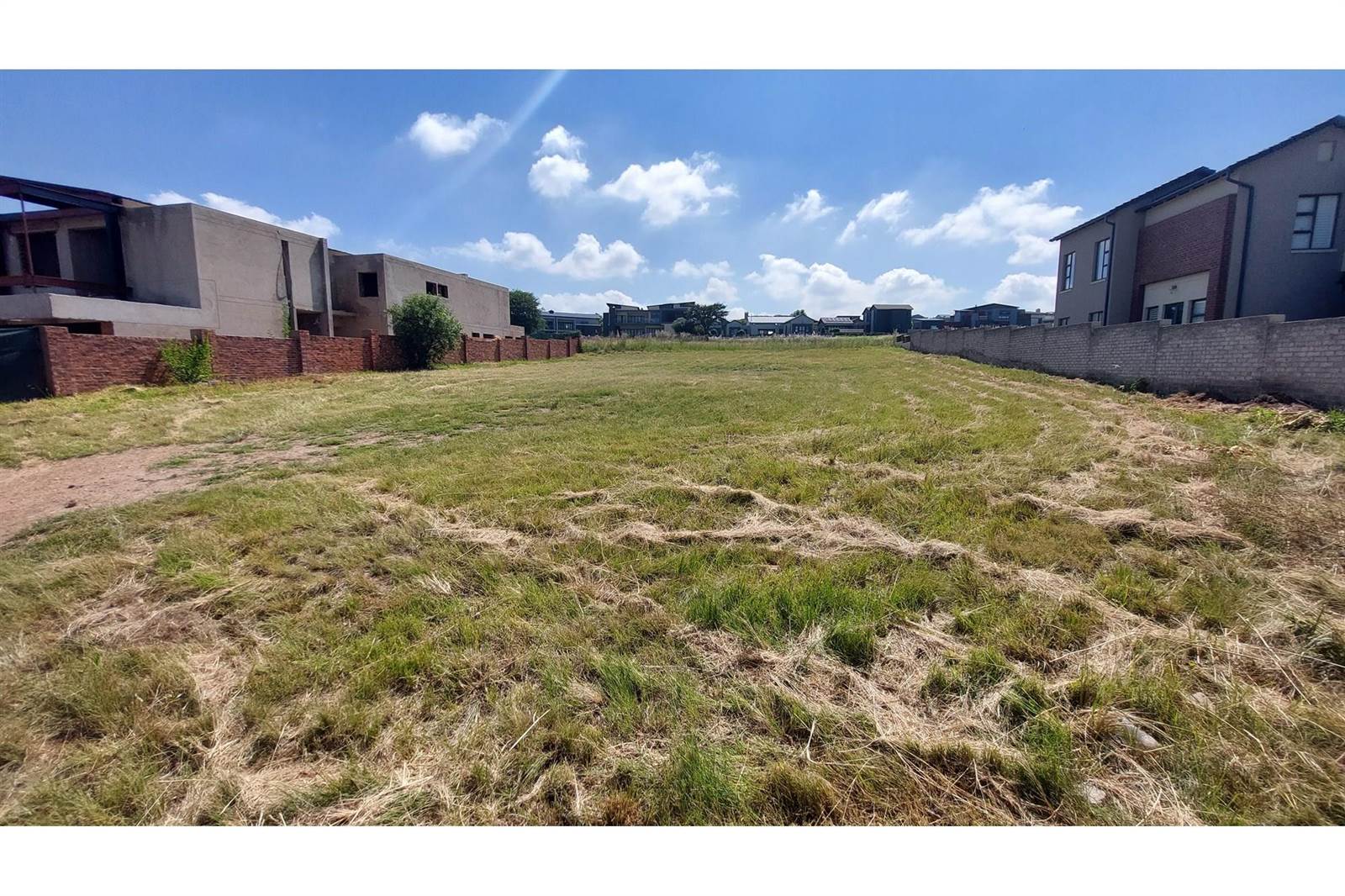 1202 m² Land available in Copperleaf photo number 2