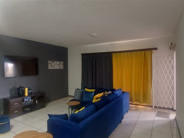 3 Bed Apartment