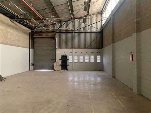 403 m² Commercial space 403 m² Commercial space