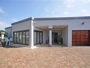 3 Bed House in Three Rivers East