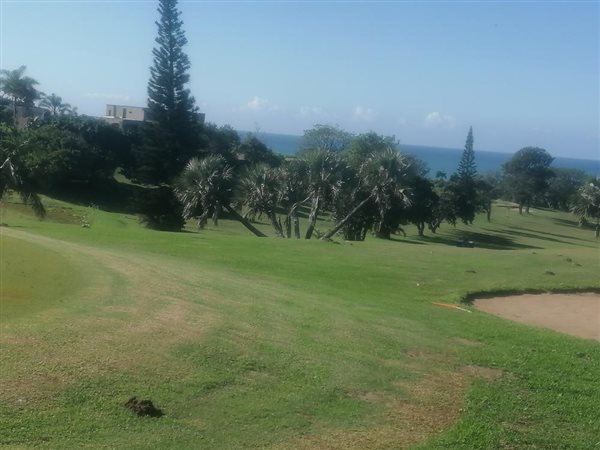 1712 m² Land available in Port Edward