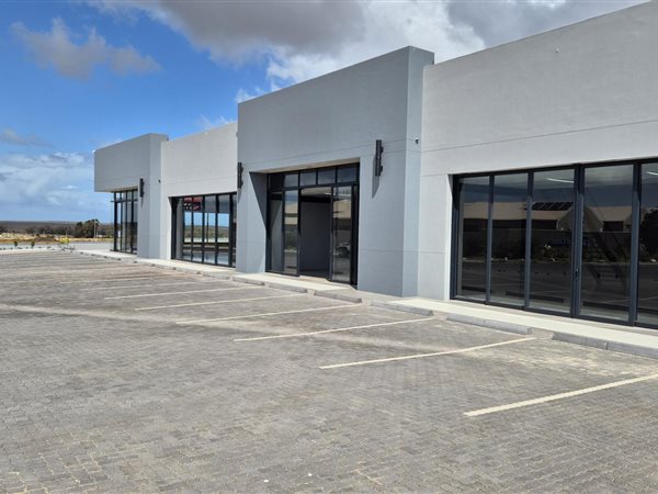 620  m² Commercial space