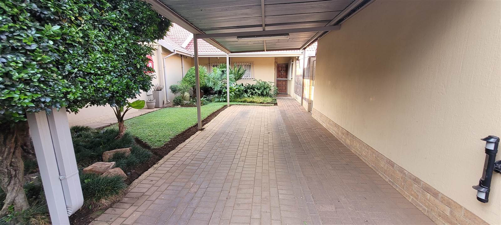 3 Bed House in Pretoria North photo number 24