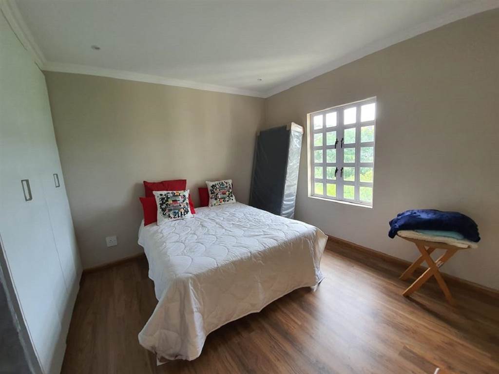 3 Bed Apartment in Mt Edgecombe photo number 8