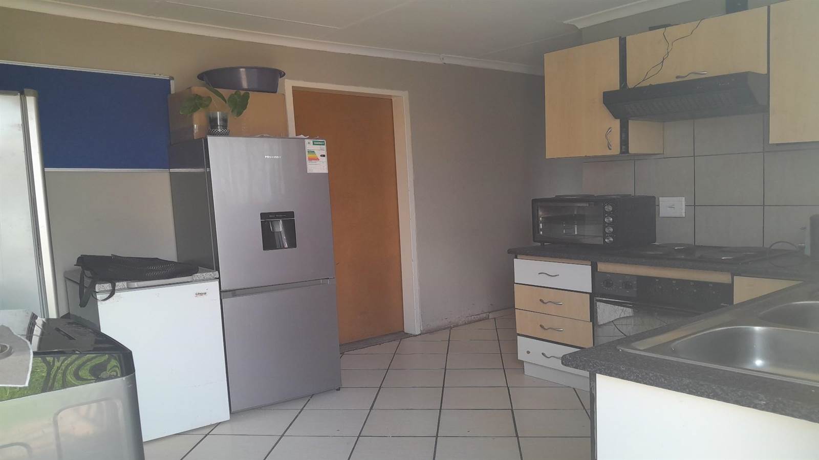 4 Bed House in Vereeniging photo number 7