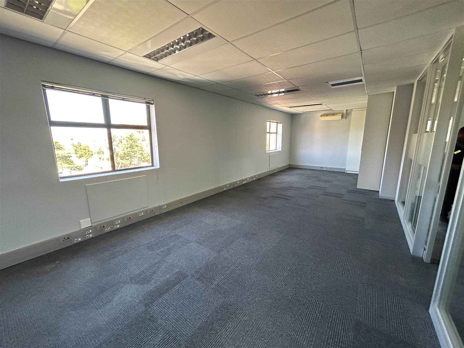 466  m² Commercial space in Tyger Valley photo number 16