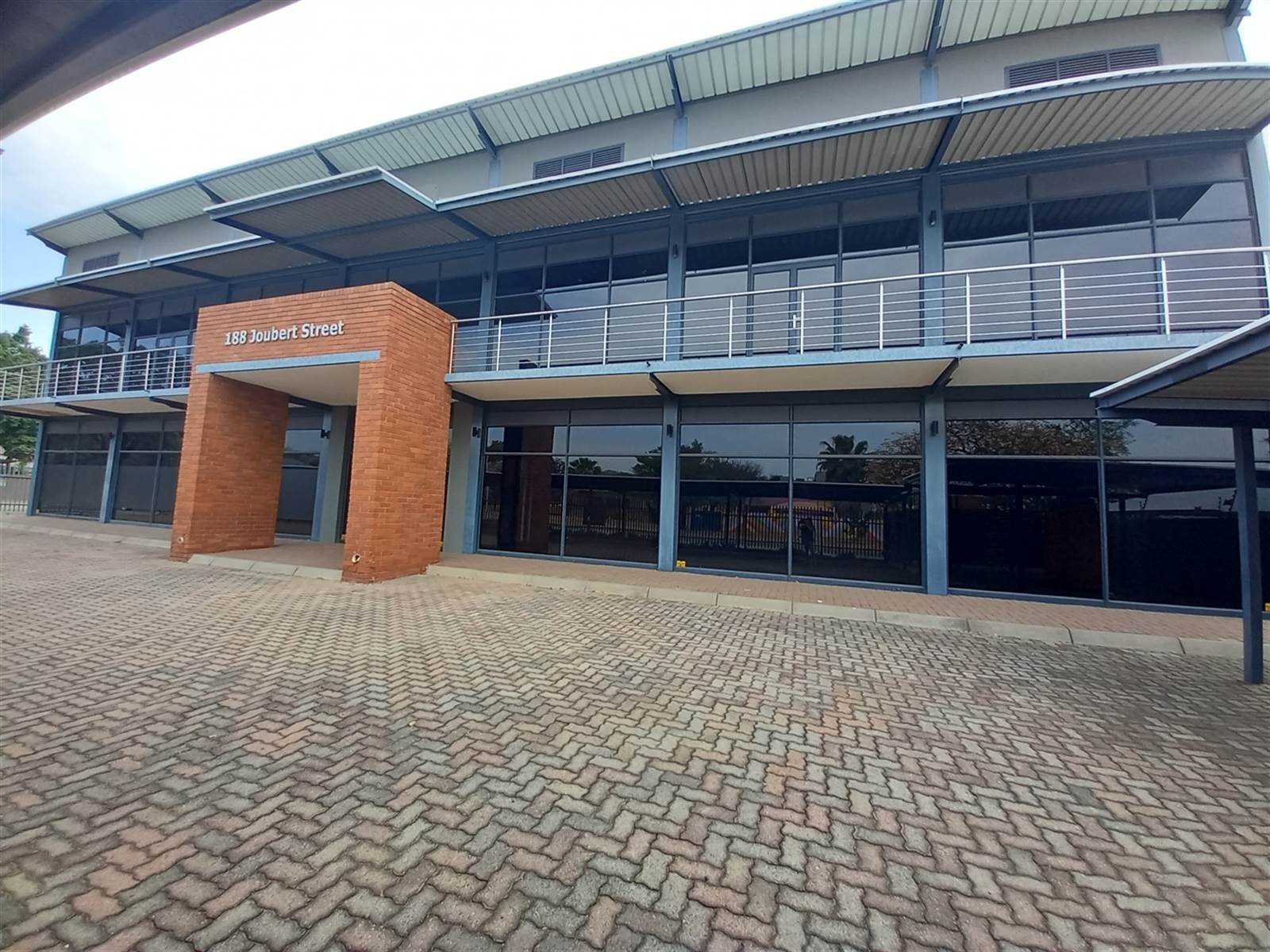 1000  m² Commercial space in Rustenburg Central photo number 2