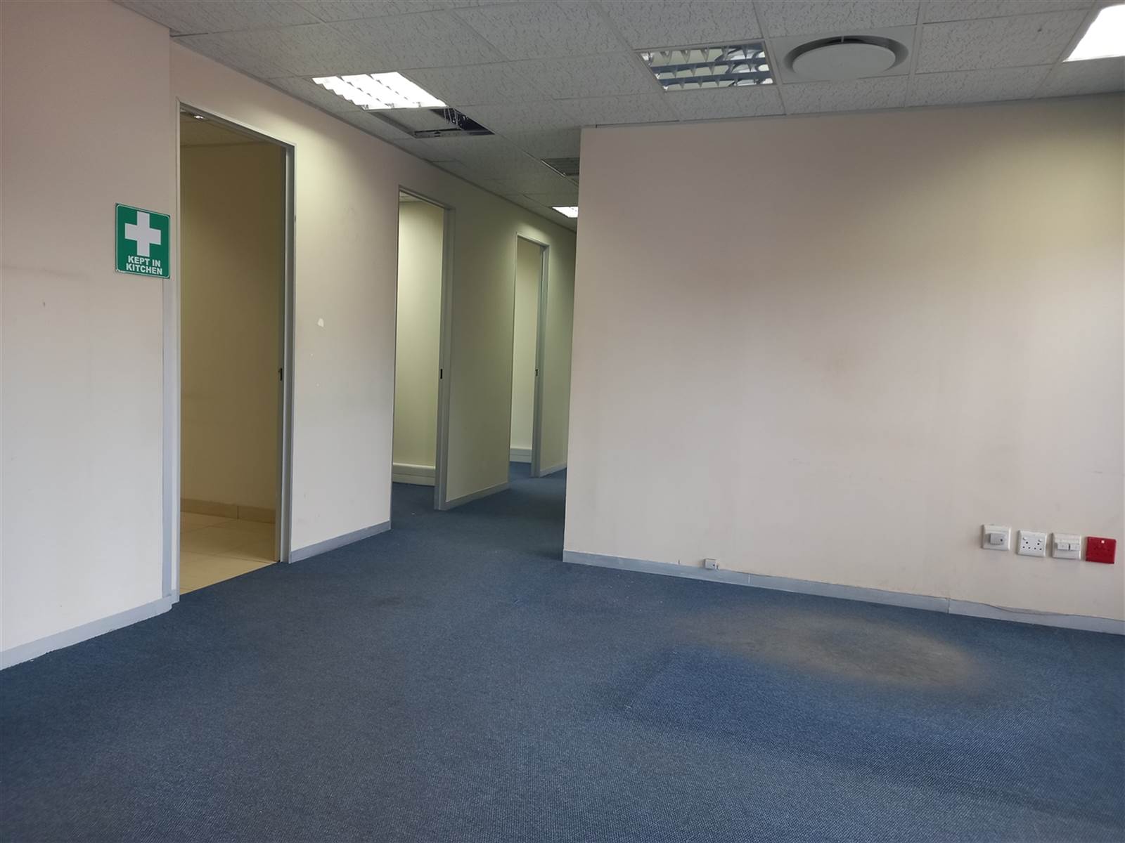 1000  m² Commercial space in Rustenburg Central photo number 8