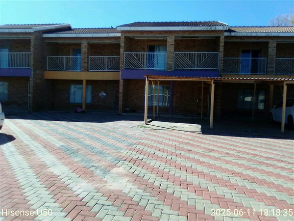2 Bedroom Flat 2 Bedroom Flat