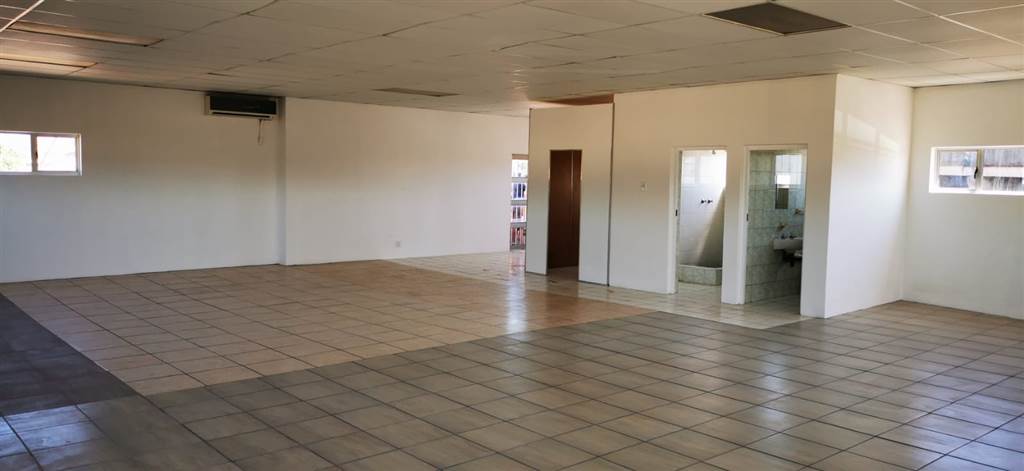 160  m² Office Space in Asherville photo number 5