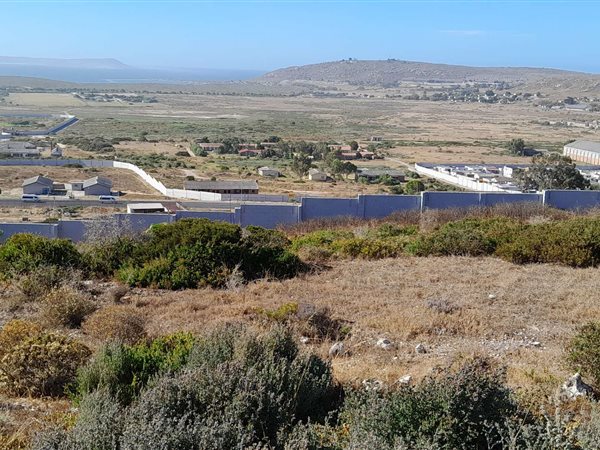 695 m² Land available in Saldanha