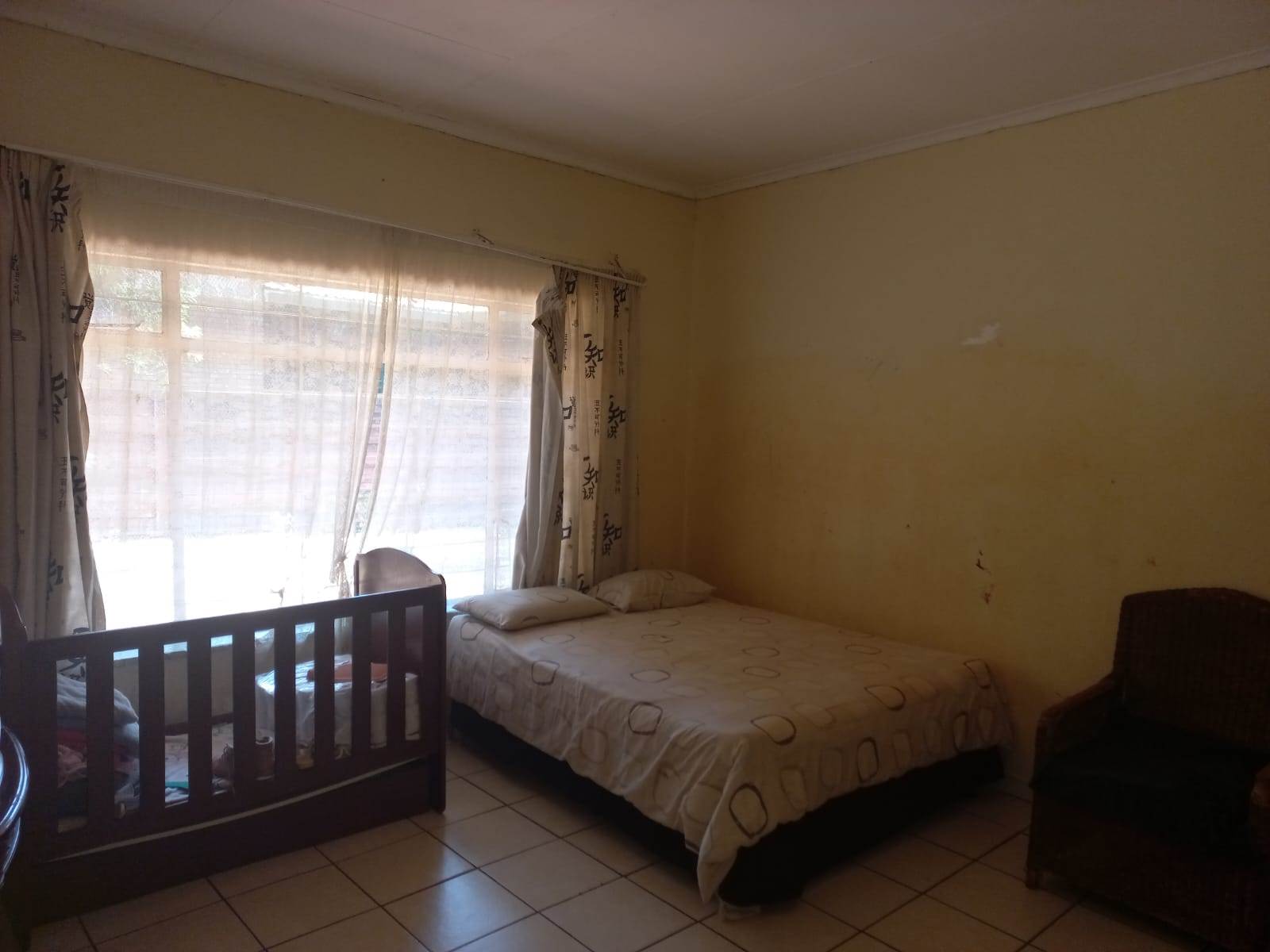3 Bed House in Louis Trichardt photo number 7