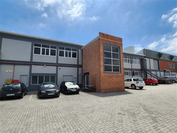 1420  m² Industrial space