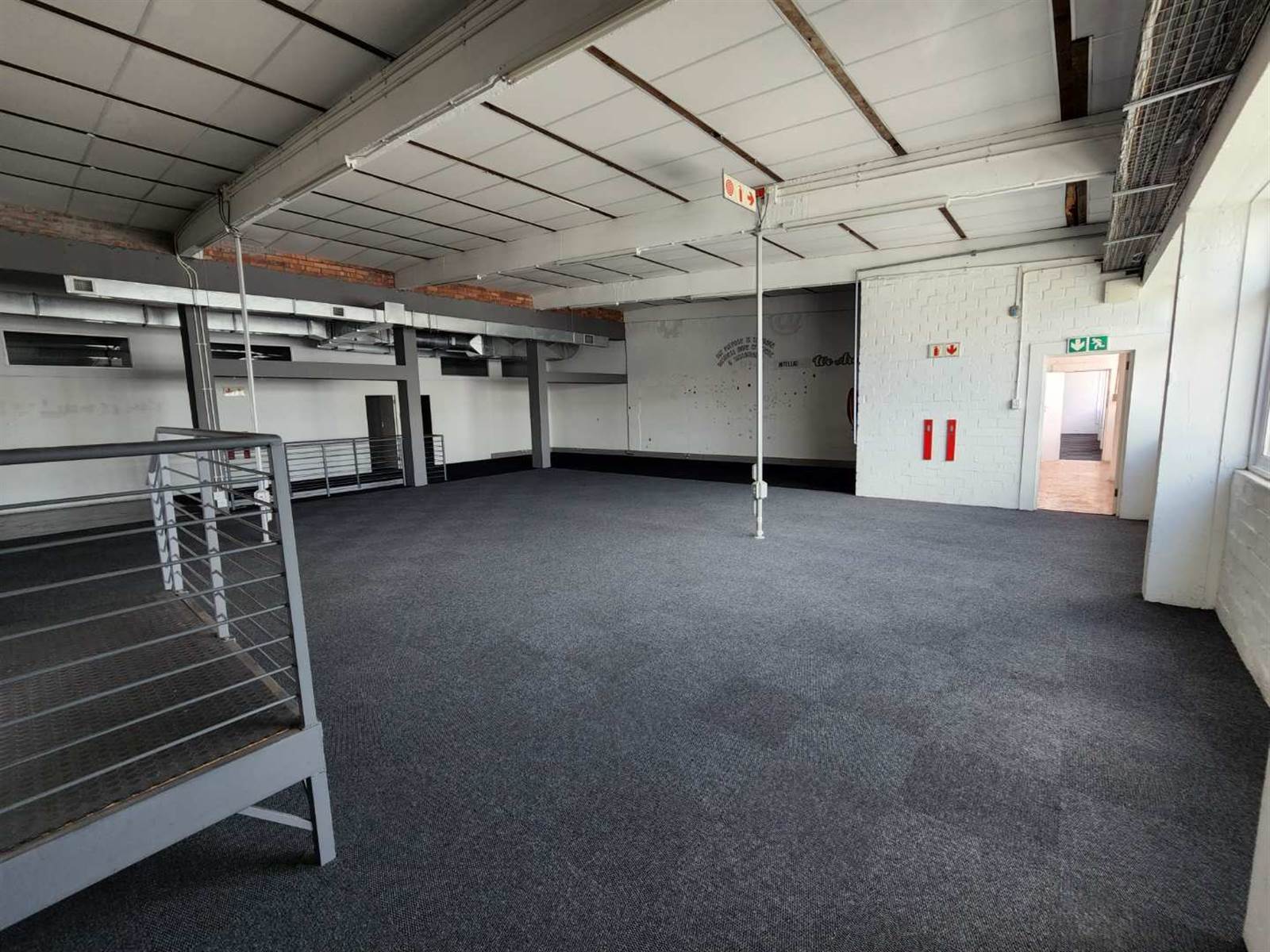 1420  m² Industrial space in Maitland photo number 24