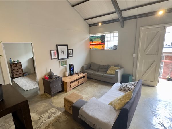 1 Bed Apartment in Jeppestown
