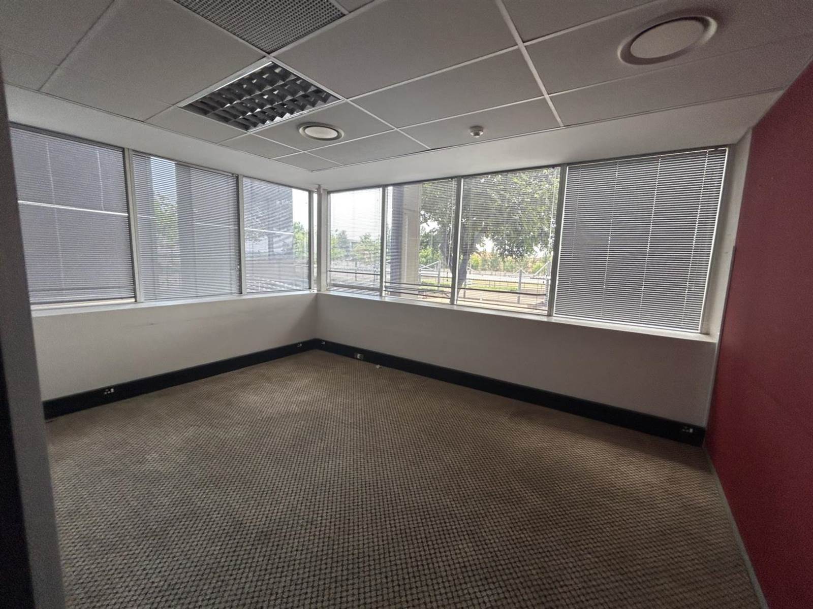 5853  m² Commercial space in Highveld photo number 3