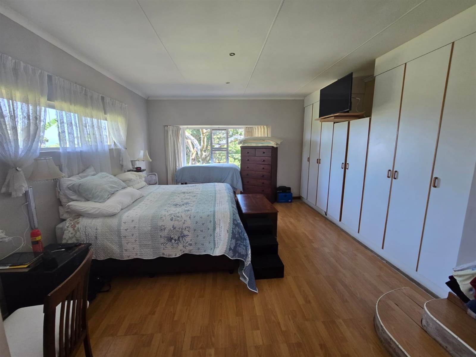 2 Bed House in Umtentweni photo number 2