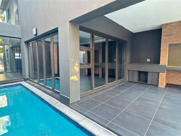 2 Bedroom Duplex 2 Bedroom Duplex