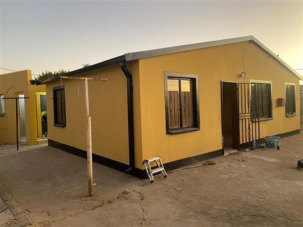 3 Bedroom House 3 Bedroom House