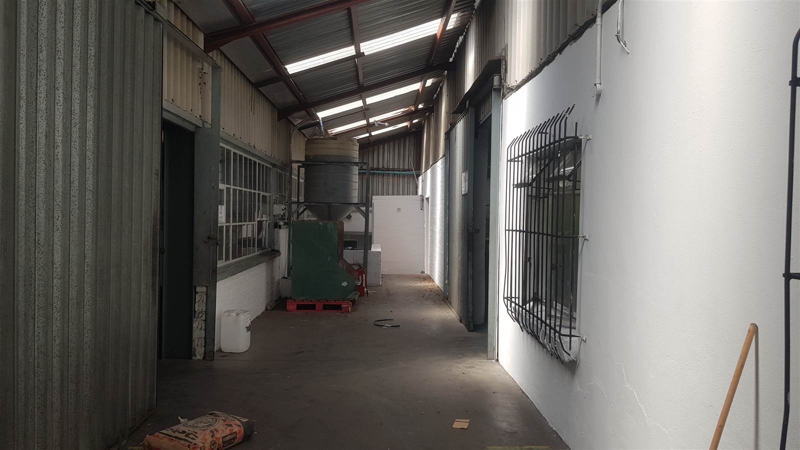 1260  m² Industrial space in Bellville Central photo number 10