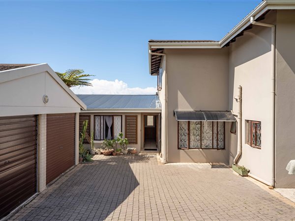 5 Bed House in Scottburgh South