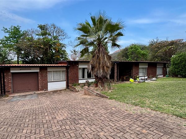3 Bedroom House 3 Bedroom House