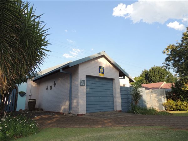 3 Bed House in Uitsig