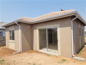3 Bed House in Windmill Park