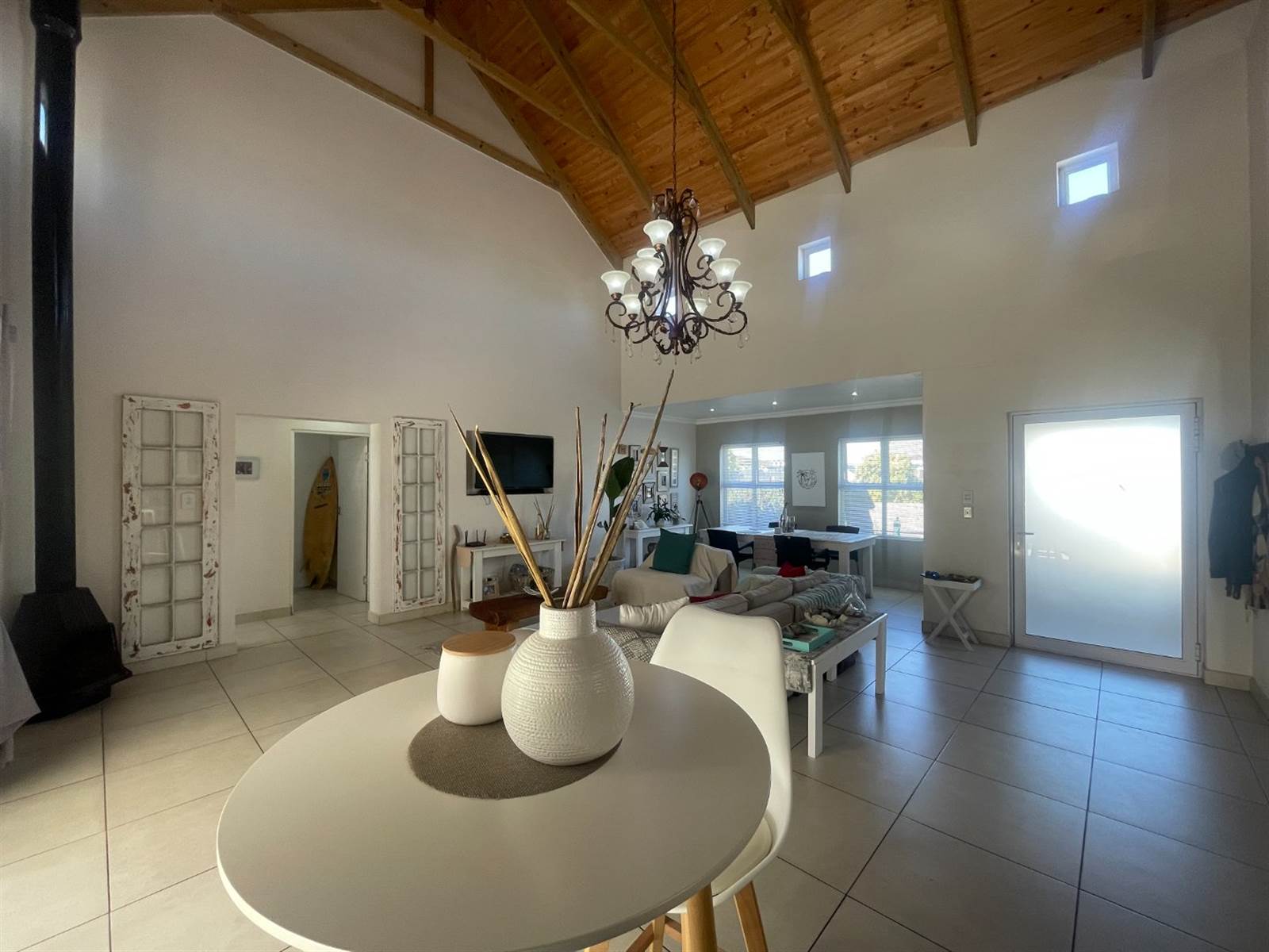 5 Bed House in Laguna Sands photo number 11